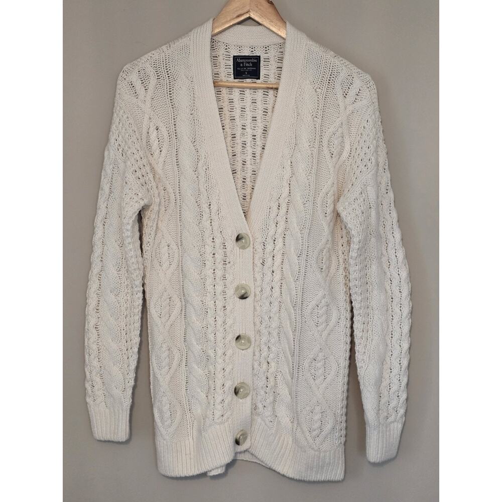 Abercrombie & Fitch Women’s Cable Knit V-Neck Button S Cardigan Sweater Ivory
